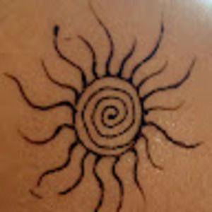 Meet your Posher, Valentina